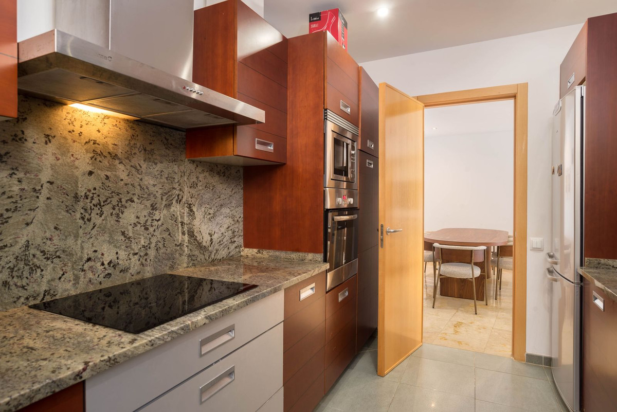 3 Bed Apartment for sale in Altos De Los Monteros Costa Del Sol, Málaga, Spain