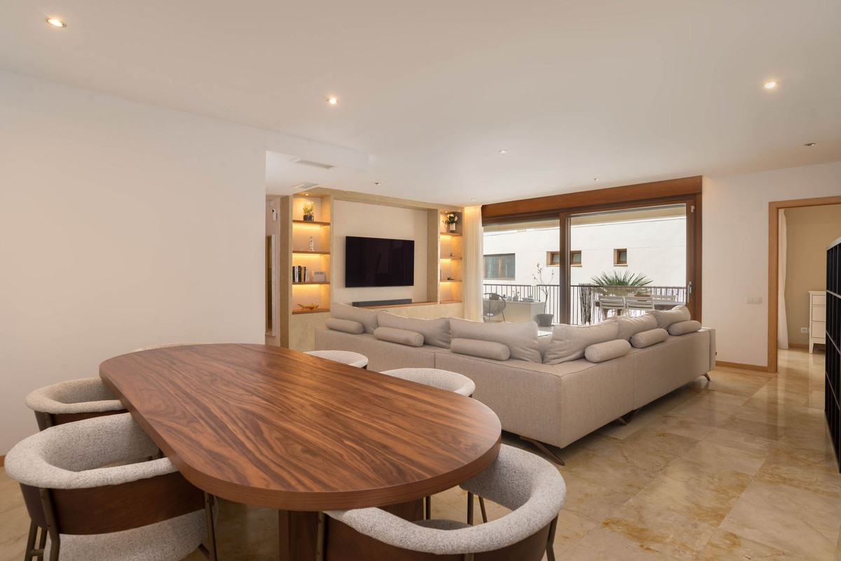 3 Bed Apartment for sale in Altos De Los Monteros Costa Del Sol, Málaga, Spain