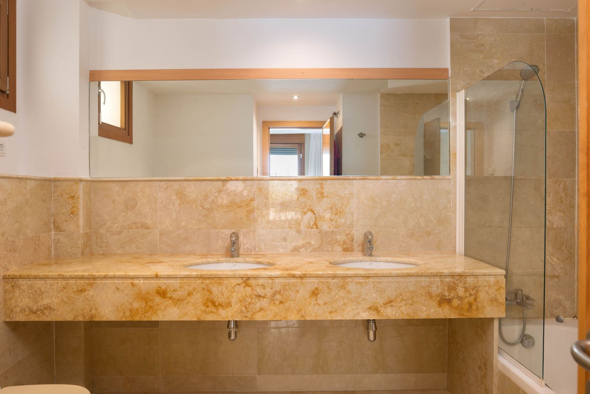 3 Bed Apartment for sale in Altos De Los Monteros Costa Del Sol, Málaga, Spain
