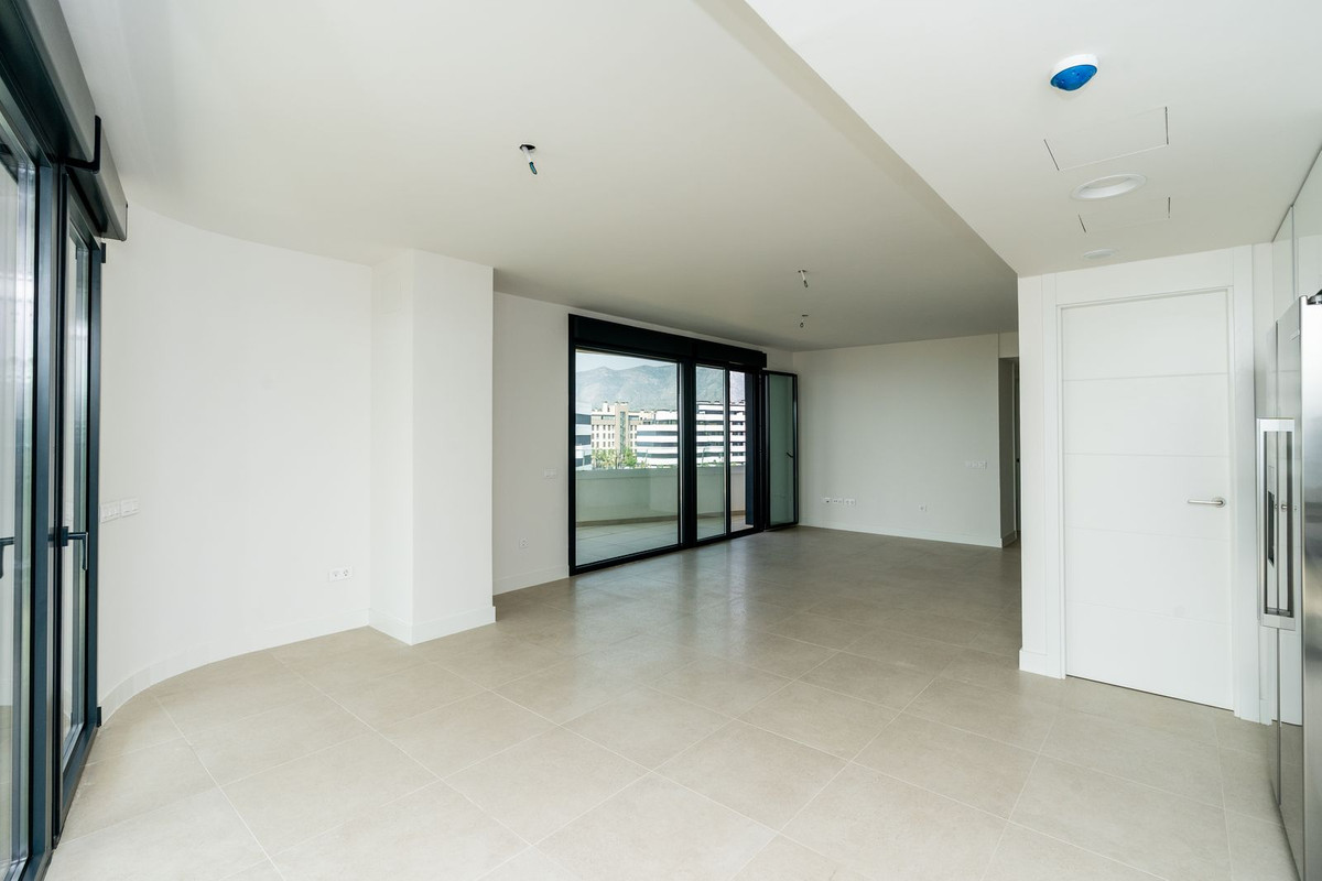 2 Bed Apartment for sale in Torremolinos Costa Del Sol, Málaga, Spain