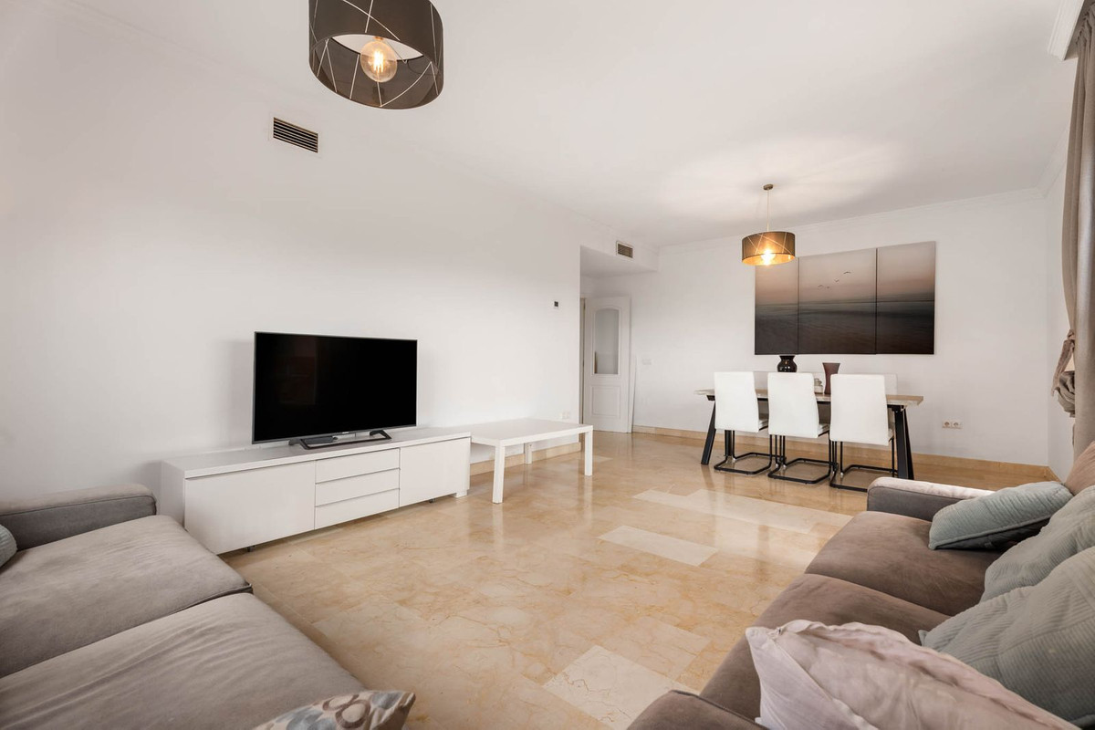 3 Bed Apartment for sale in Elviria Costa Del Sol, Málaga, Spain
