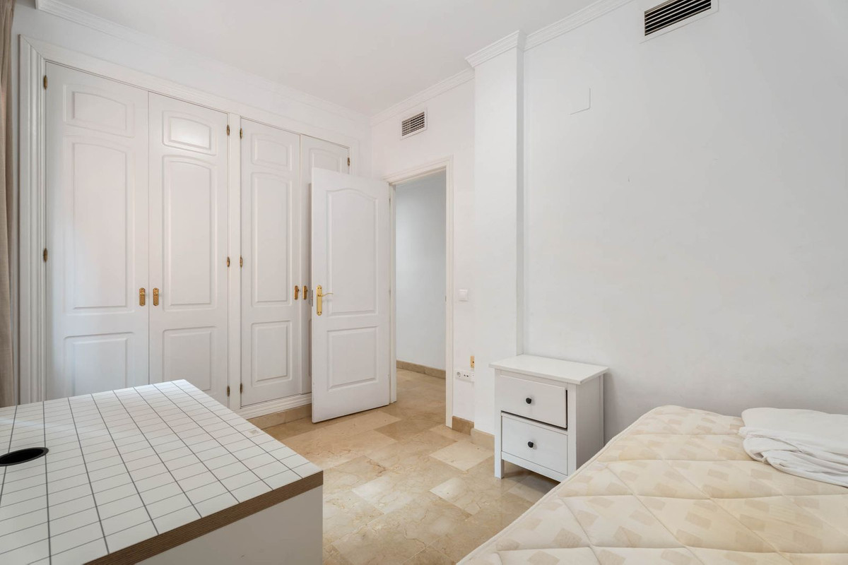 3 Bed Apartment for sale in Elviria Costa Del Sol, Málaga, Spain