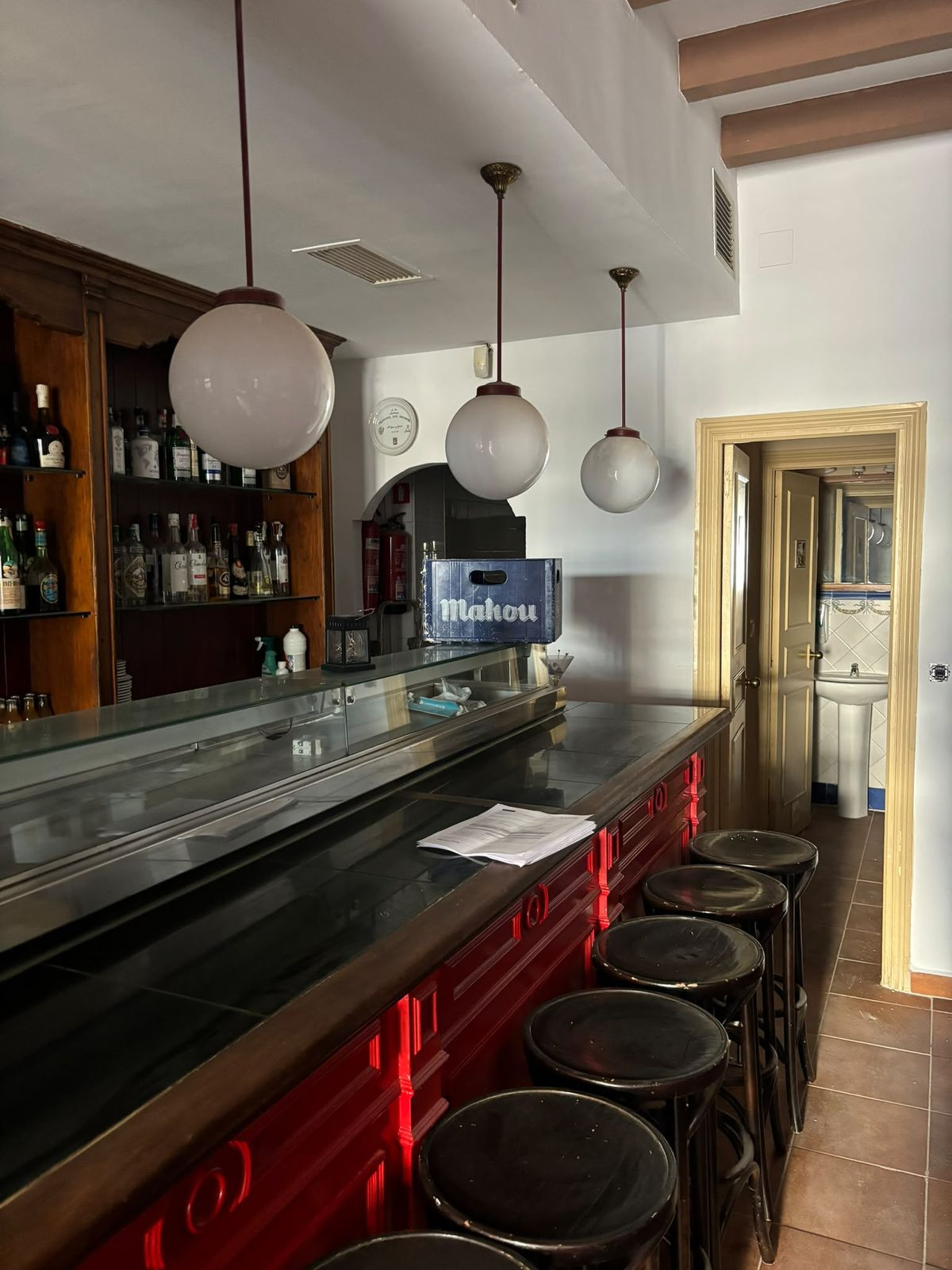Commercial unit for sale in Marbella Costa Del Sol, Málaga, Spain