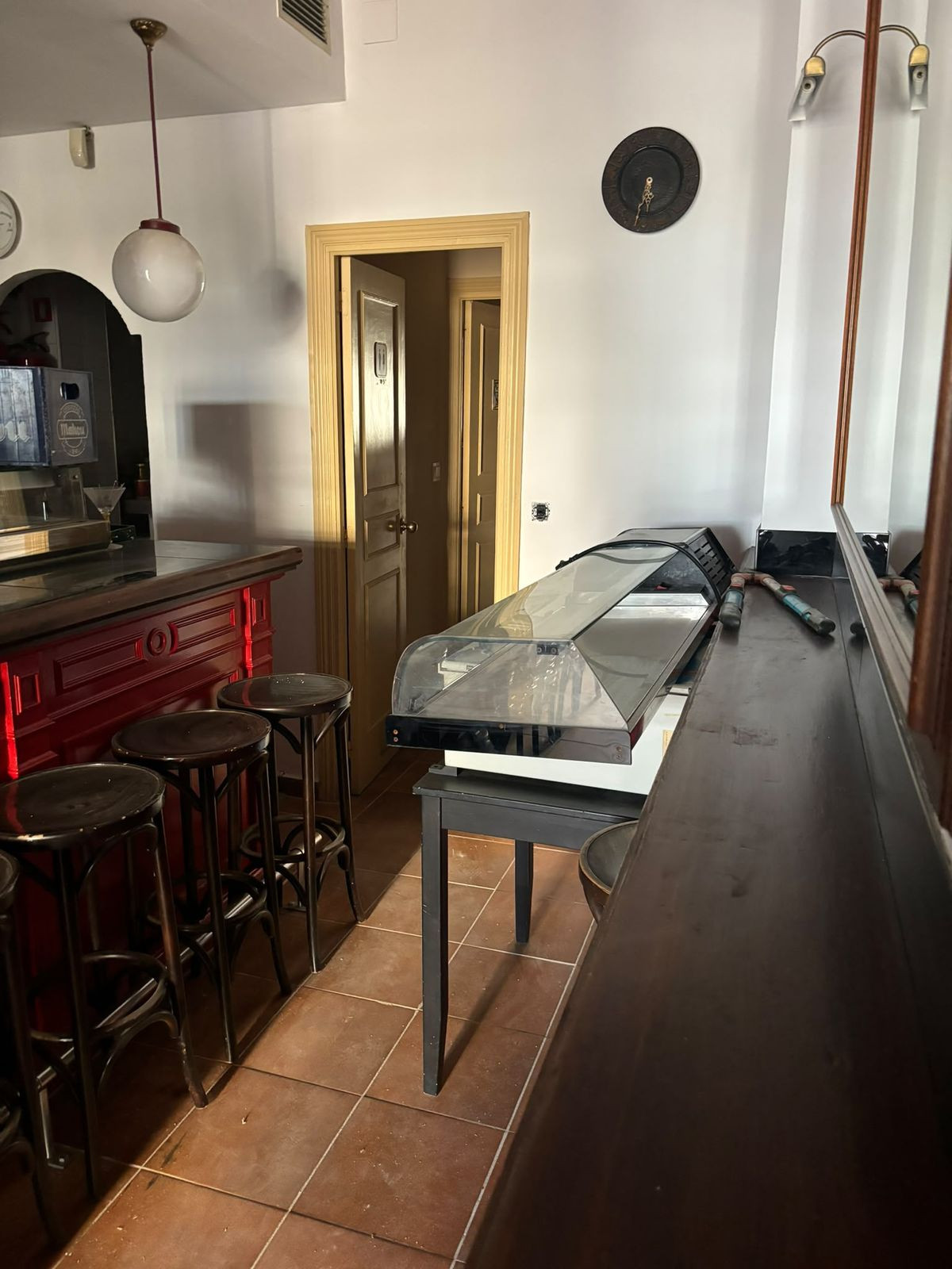 Commercial unit for sale in Marbella Costa Del Sol, Málaga, Spain