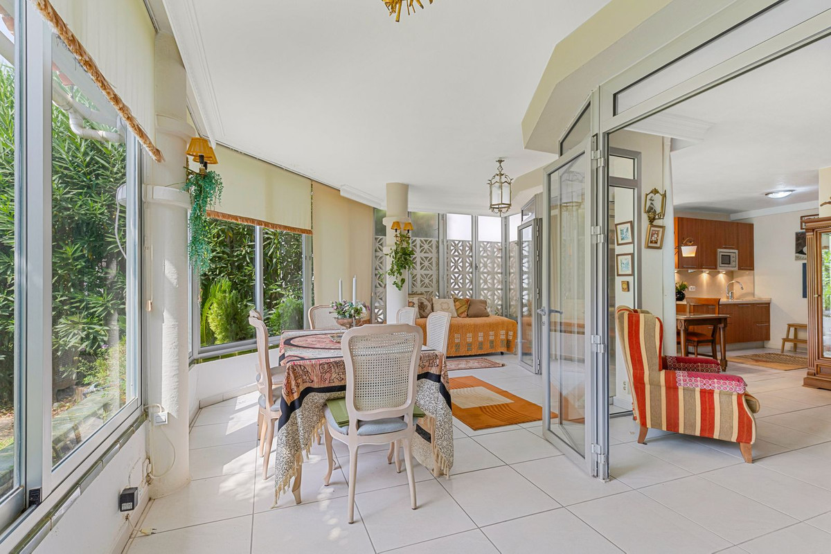 3 Bed Townhouse for sale in Los Pacos Costa Del Sol, Málaga, Spain