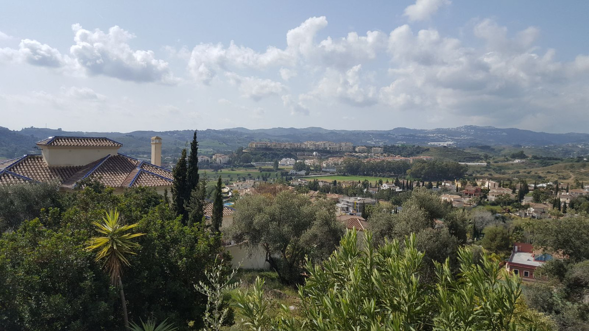 Se vende Terreno Urbano  en Costa Del Sol, Málaga, España