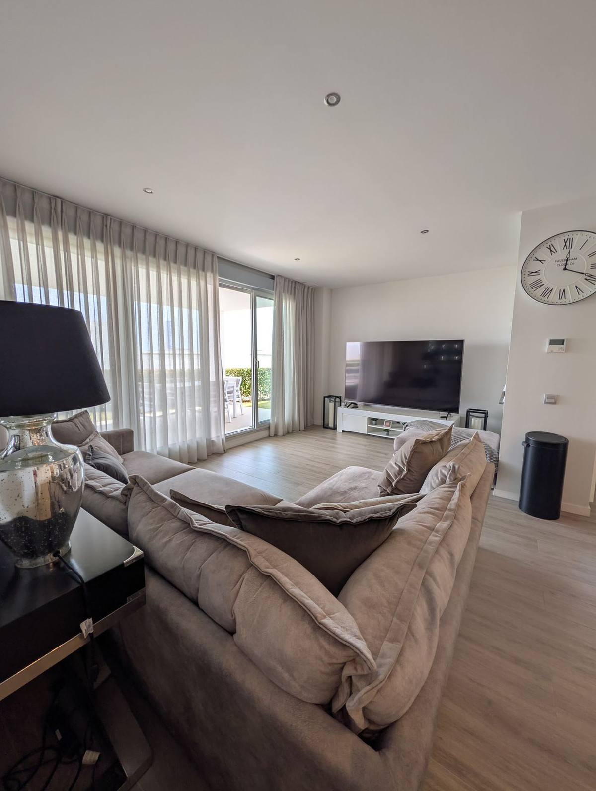 3 Bed Apartment for sale in Estepona Costa Del Sol, Málaga, Spain