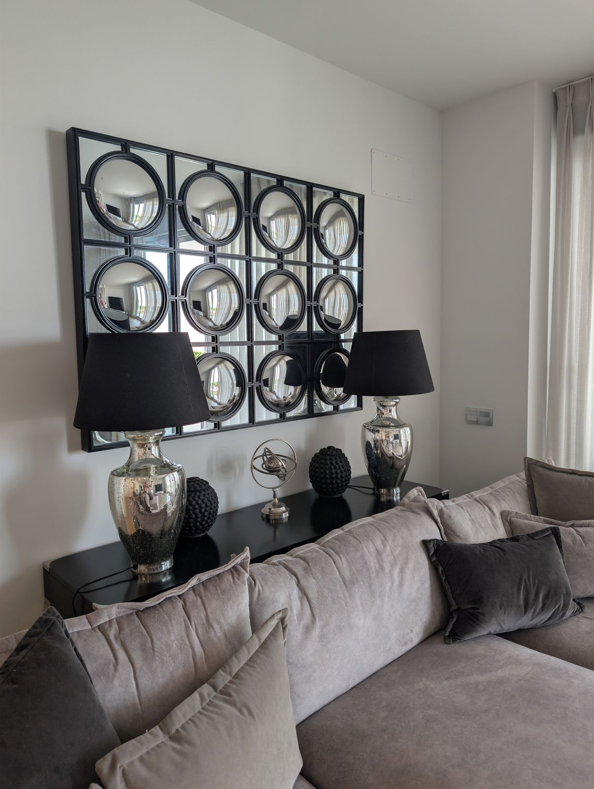 3 Bed Apartment for sale in Estepona Costa Del Sol, Málaga, Spain