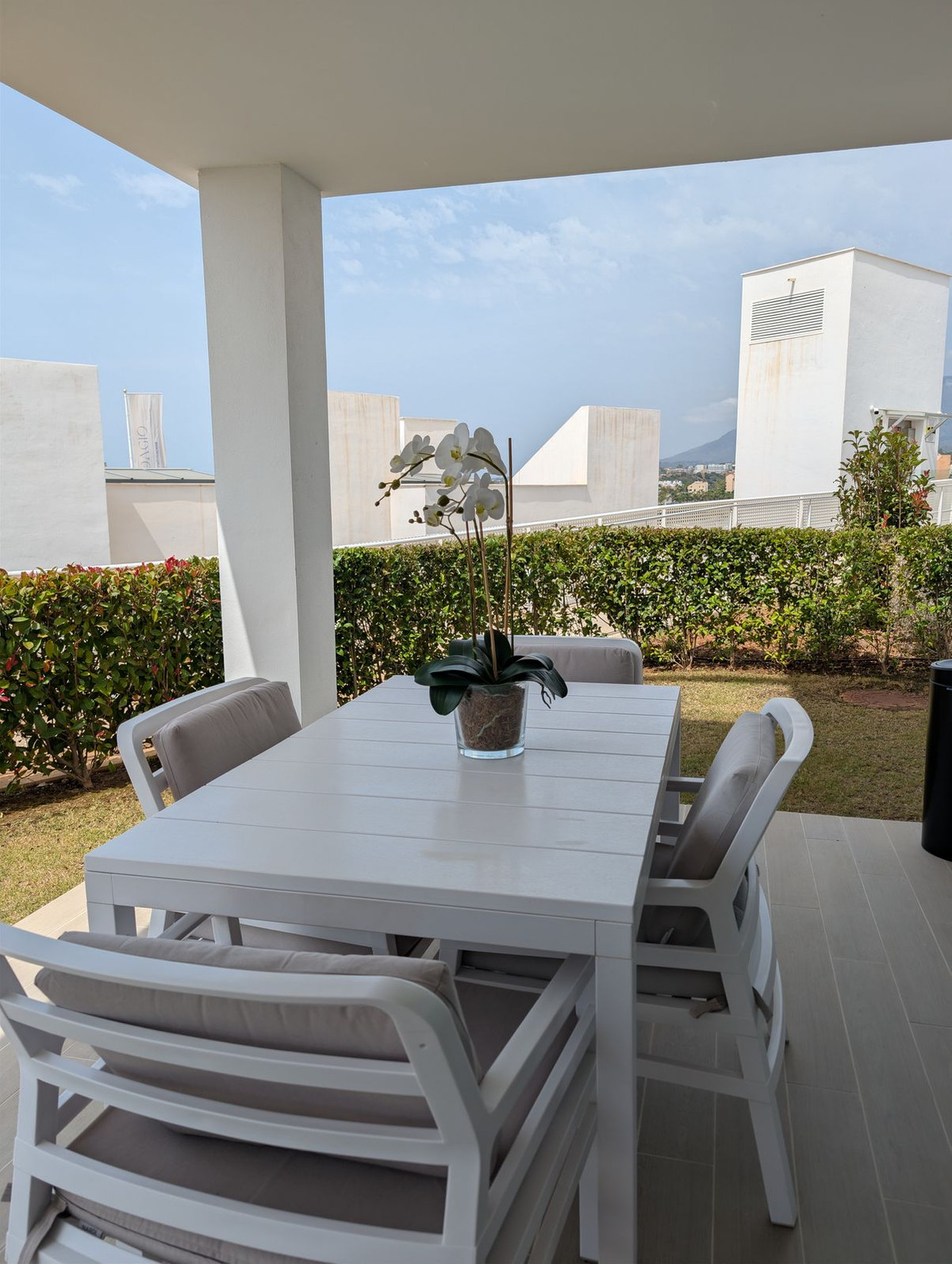 3 Bed Apartment for sale in Estepona Costa Del Sol, Málaga, Spain