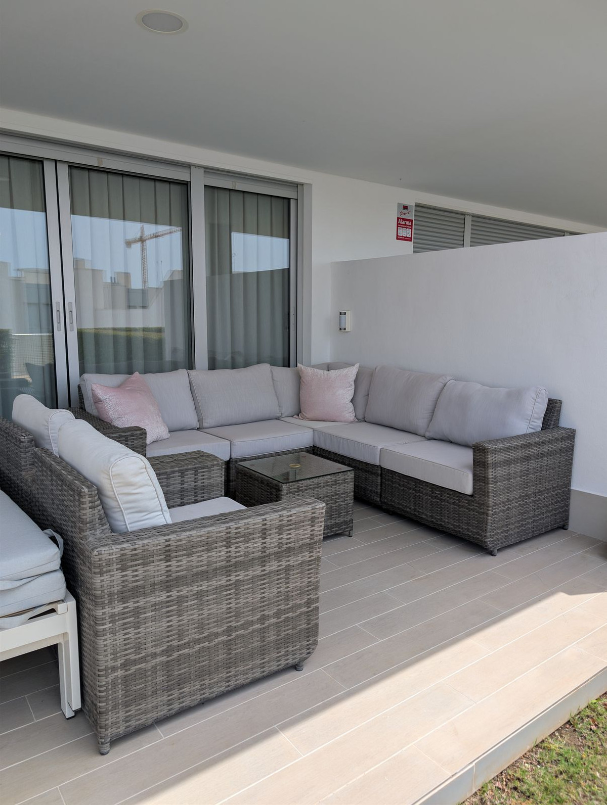 3 Bed Apartment for sale in Estepona Costa Del Sol, Málaga, Spain