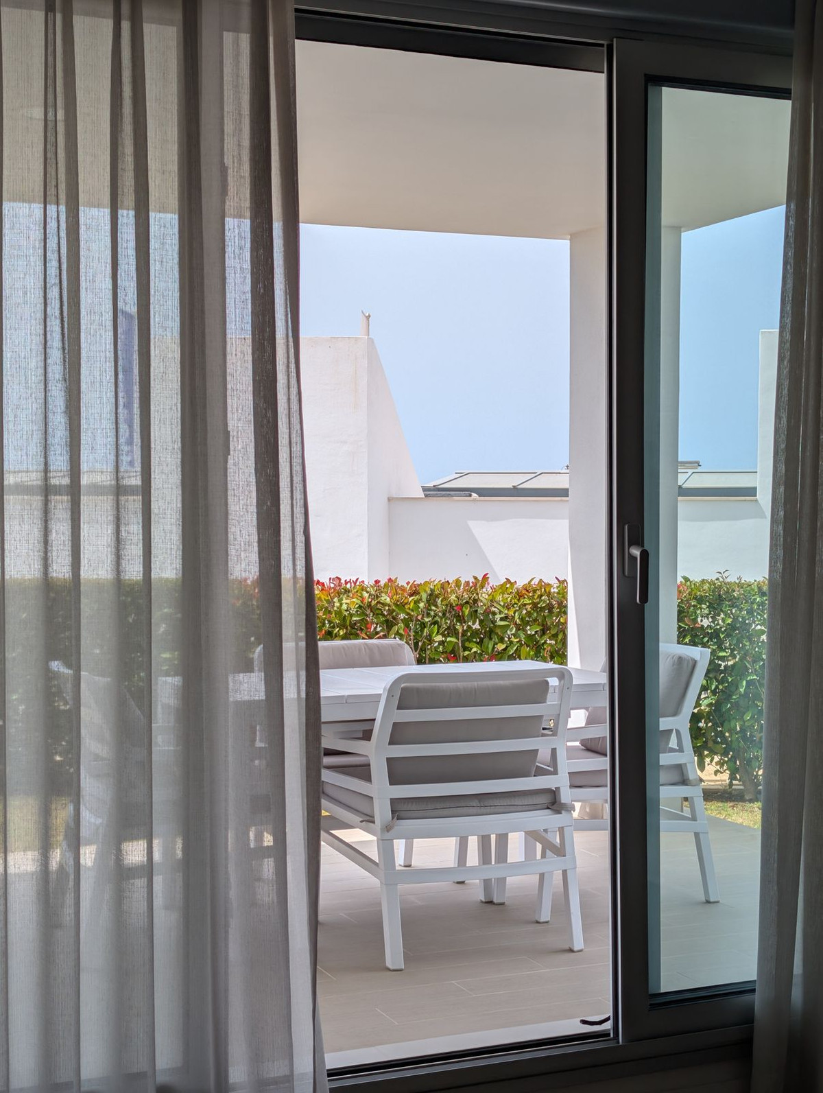3 Bed Apartment for sale in Estepona Costa Del Sol, Málaga, Spain