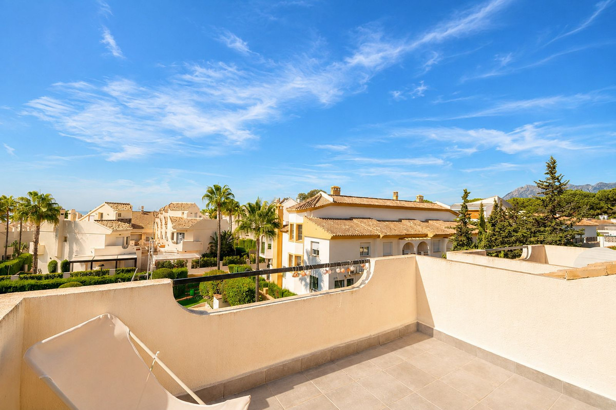 Se vende Adosada de 4 dormitorios en Costa Del Sol, Málaga, España