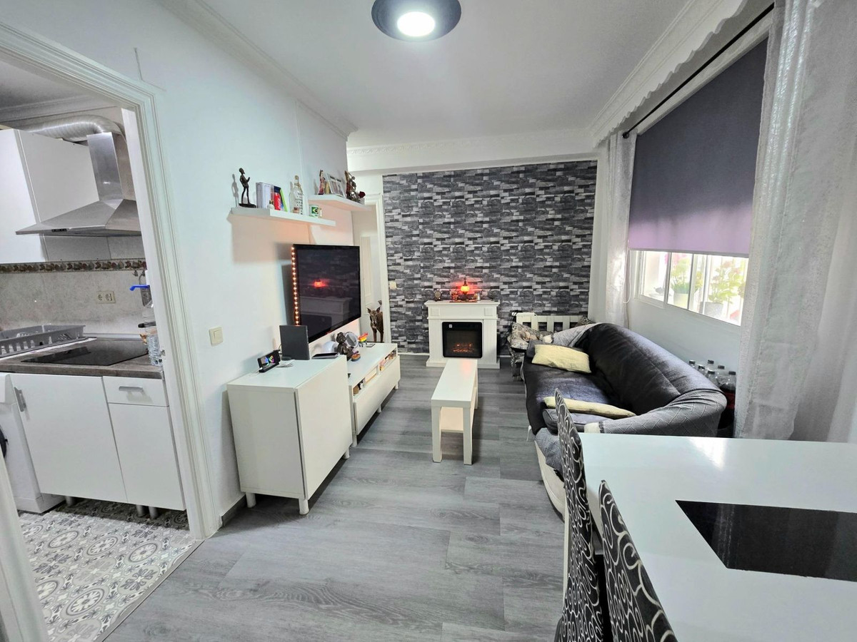 2 Bed Apartment for sale in Torremolinos Costa Del Sol, Málaga, Spain