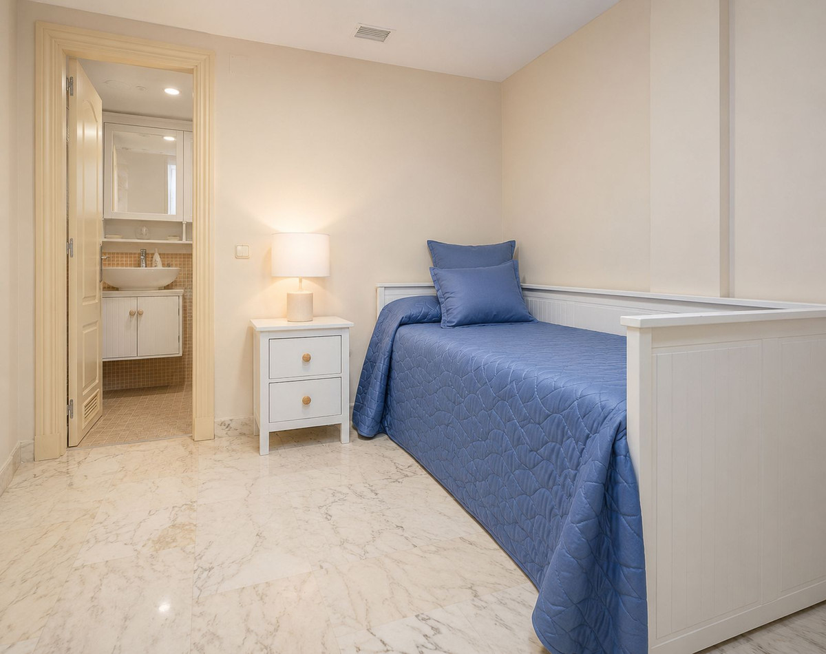 5 Bed Townhouse for sale in Torrequebrada Costa Del Sol, Málaga, Spain