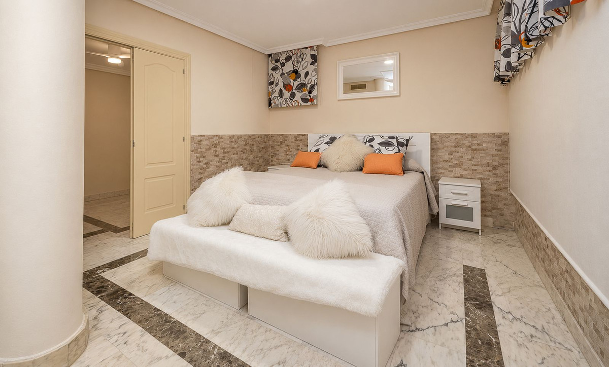 5 Bed Townhouse for sale in Torrequebrada Costa Del Sol, Málaga, Spain