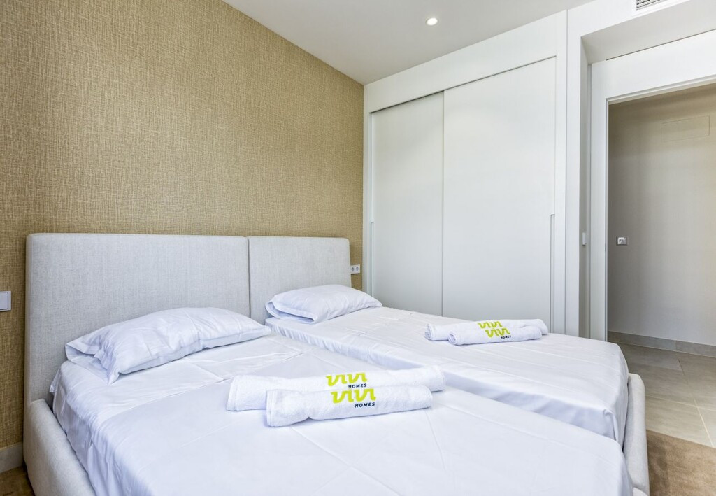 3 Bed Apartment for sale in Higueron Costa Del Sol, Málaga, Spain