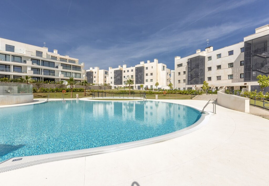 3 Bed Apartment for sale in Higueron Costa Del Sol, Málaga, Spain