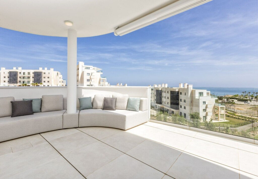 3 Bed Apartment for sale in Higueron Costa Del Sol, Málaga, Spain
