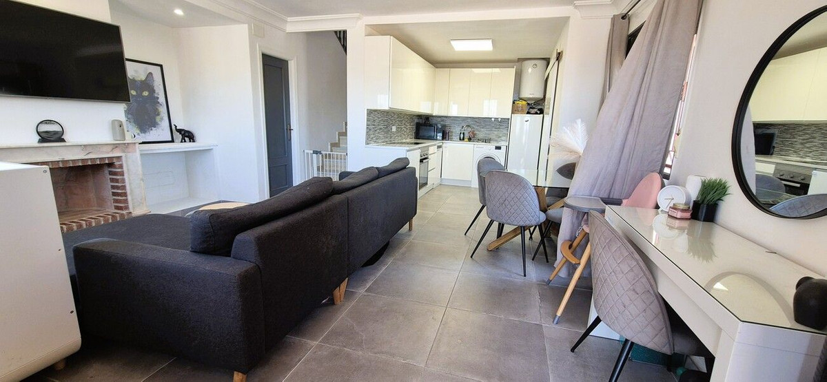 3 Bed Townhouse for sale in San Miguel De Salinas Costa Blanca, Alicante, Spain