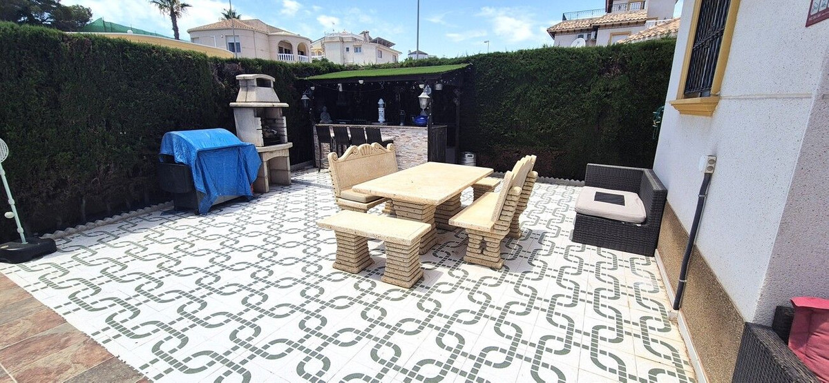 4 Bed Townhouse for sale in Orihuela Costa Costa Blanca, Alicante, Spain