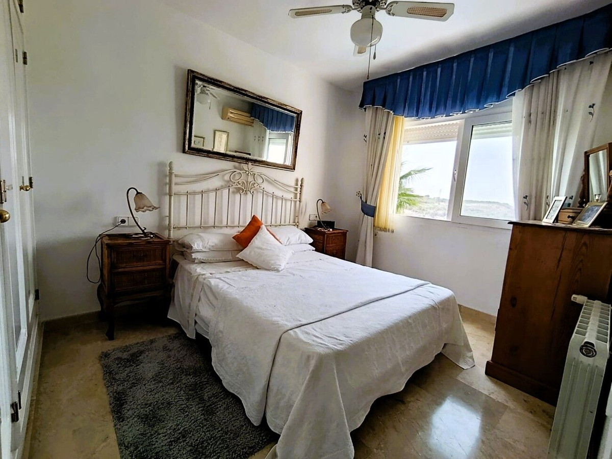 Se vende Villa - Chalet de 4 dormitorios en Costa Blanca, Alicante, España