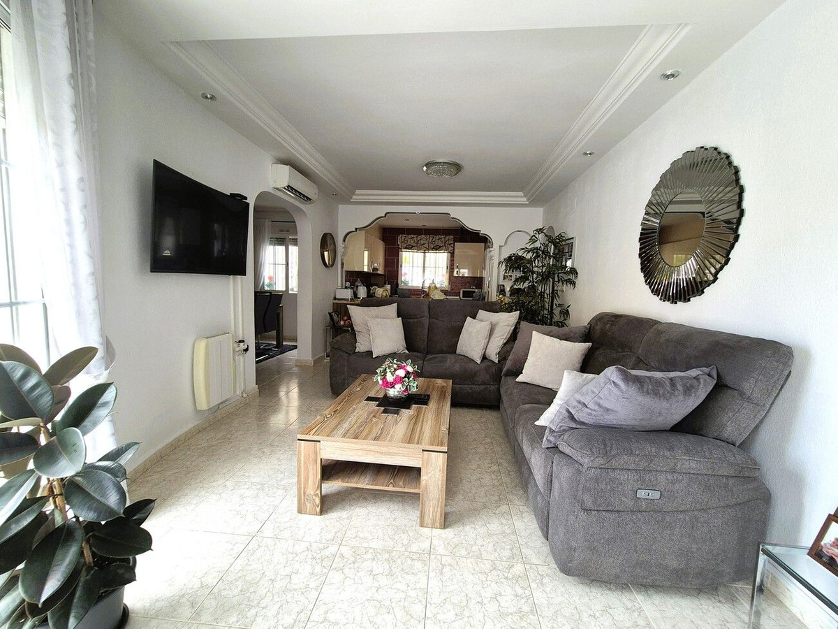 3 Bed Townhouse for sale in Orihuela Costa Costa Blanca, Alicante, Spain