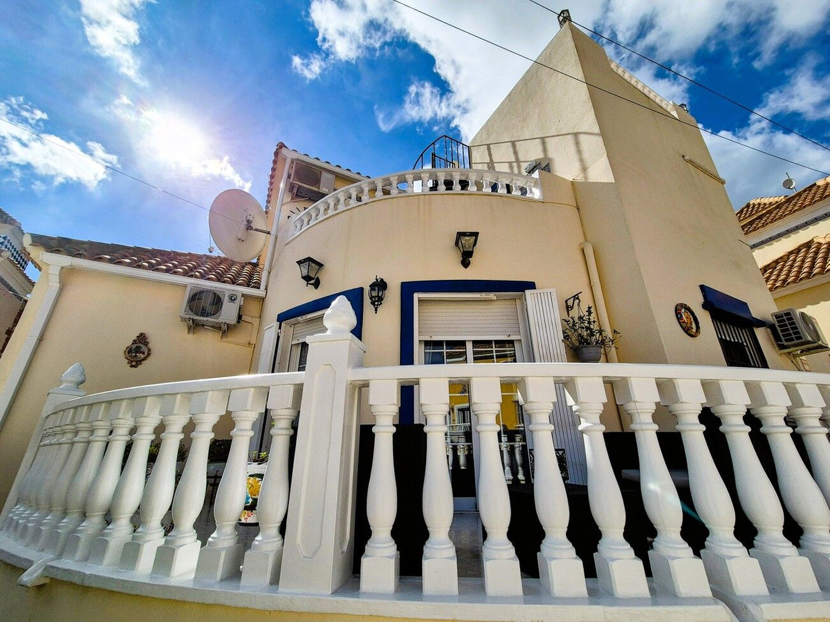 3 Bed Townhouse for sale in Orihuela Costa Costa Blanca, Alicante, Spain
