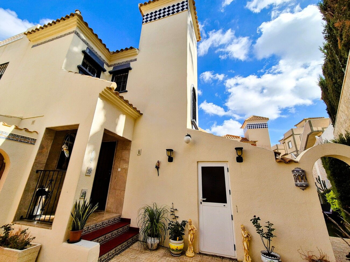 3 Bed Townhouse for sale in Orihuela Costa Costa Blanca, Alicante, Spain