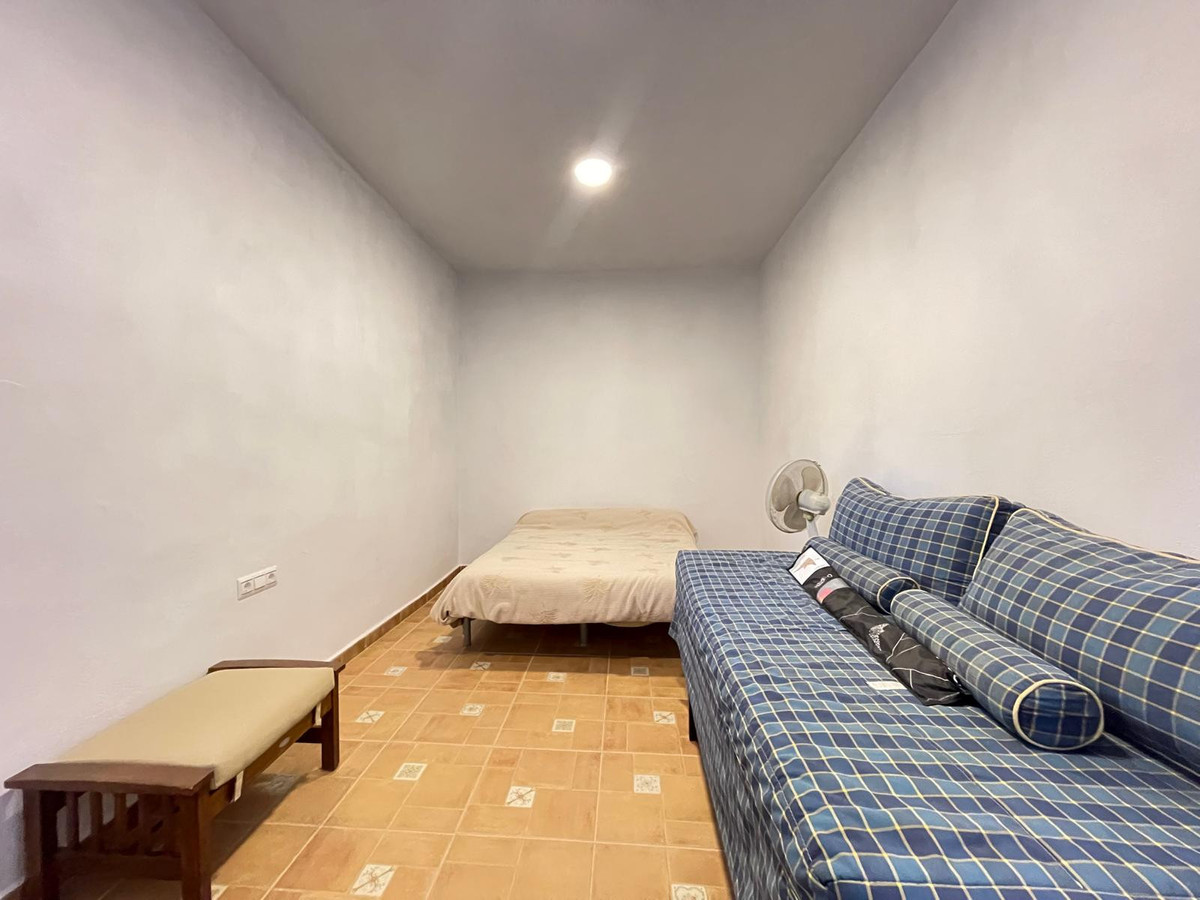 Se vende Granja de 3 dormitorios en Costa Del Sol, Málaga, España
