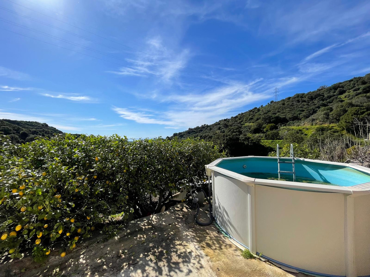 Se vende Granja de 3 dormitorios en Costa Del Sol, Málaga, España