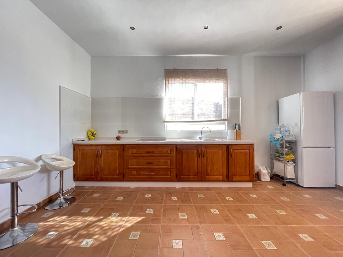 Se vende Granja de 3 dormitorios en Costa Del Sol, Málaga, España