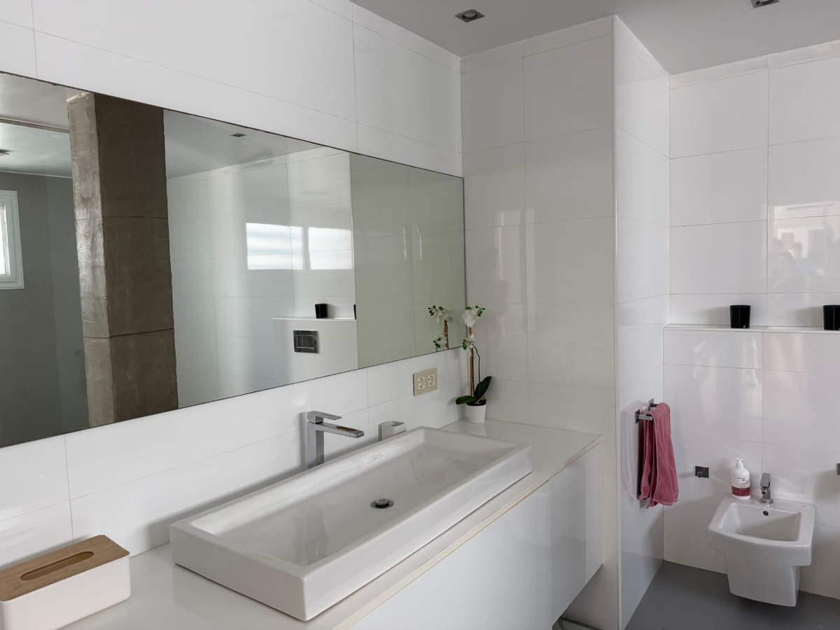 3 Bed Townhouse for sale in Nueva Andalucía Costa Del Sol, Málaga, Spain