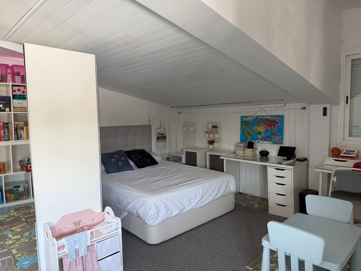 3 Bed Townhouse for sale in Nueva Andalucía Costa Del Sol, Málaga, Spain
