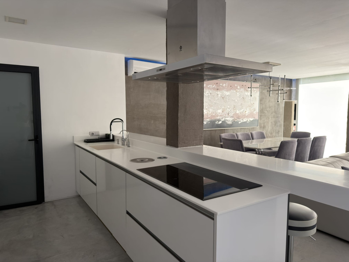 3 Bed Townhouse for sale in Nueva Andalucía Costa Del Sol, Málaga, Spain