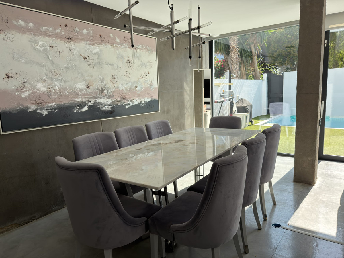 3 Bed Townhouse for sale in Nueva Andalucía Costa Del Sol, Málaga, Spain