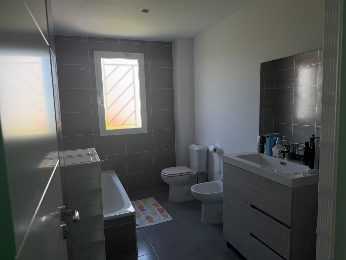 3 Bed Townhouse for sale in Nueva Andalucía Costa Del Sol, Málaga, Spain