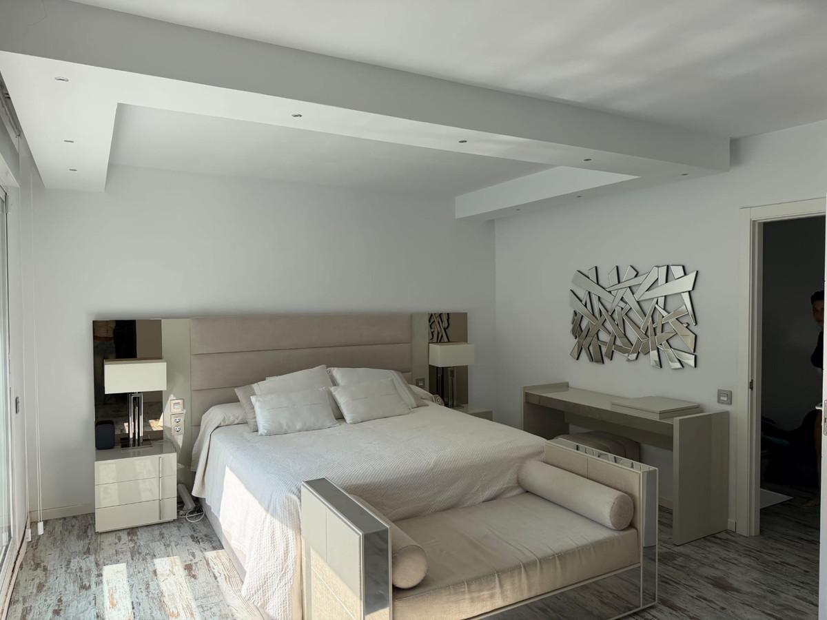 3 Bed Townhouse for sale in Nueva Andalucía Costa Del Sol, Málaga, Spain