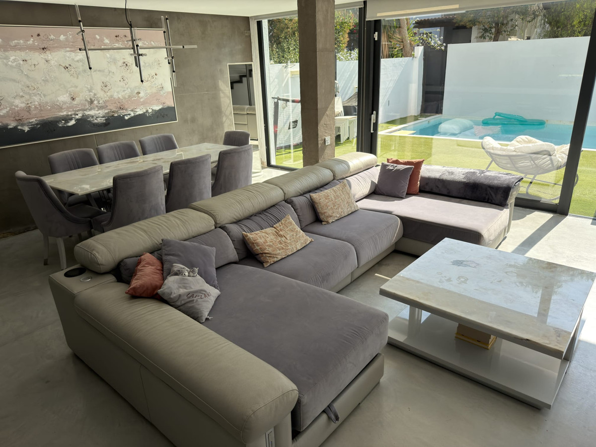 3 Bed Townhouse for sale in Nueva Andalucía Costa Del Sol, Málaga, Spain