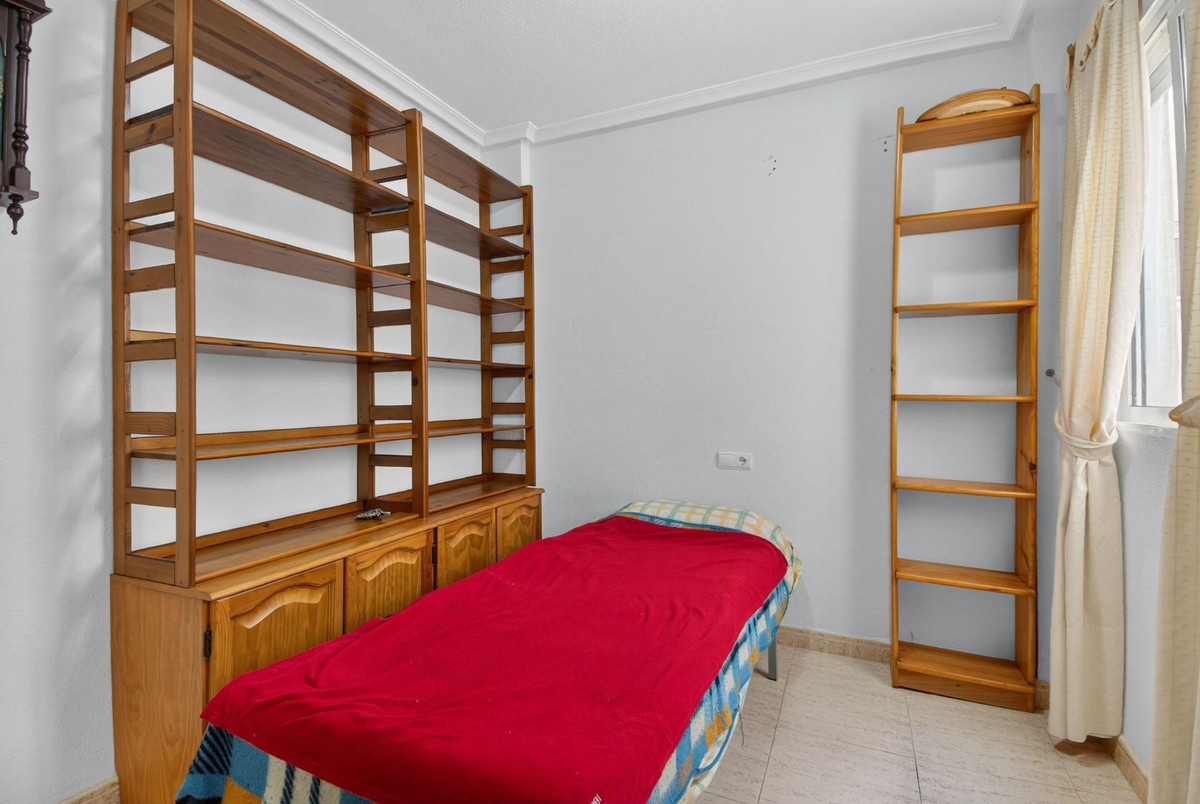 2 Bed Apartment for sale in Parque De Las Naciones Costa Blanca, Alicante, Spain