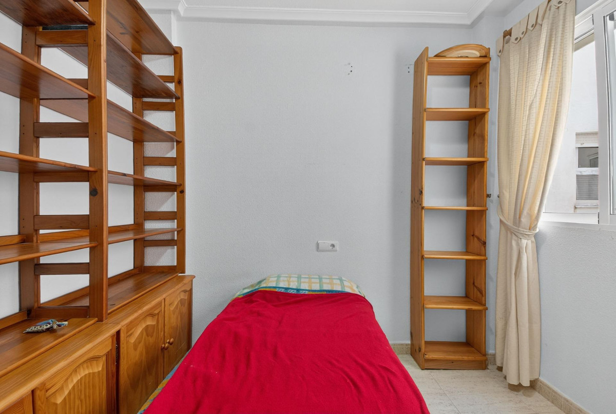 2 Bed Apartment for sale in Parque De Las Naciones Costa Blanca, Alicante, Spain