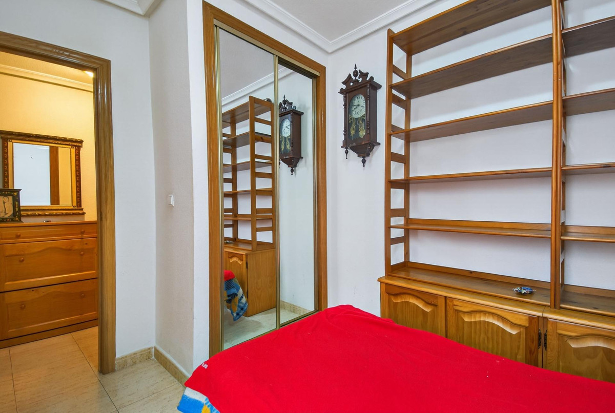 2 Bed Apartment for sale in Parque De Las Naciones Costa Blanca, Alicante, Spain