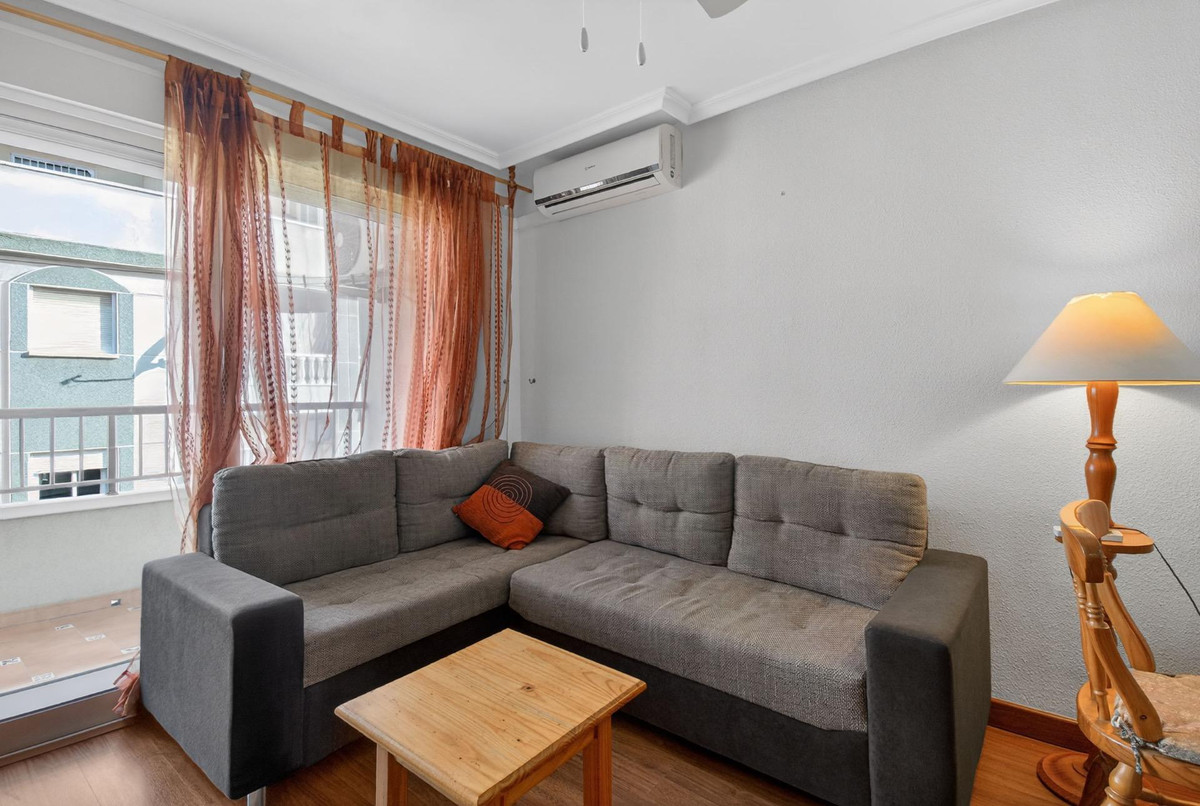 2 Bed Apartment for sale in Parque De Las Naciones Costa Blanca, Alicante, Spain