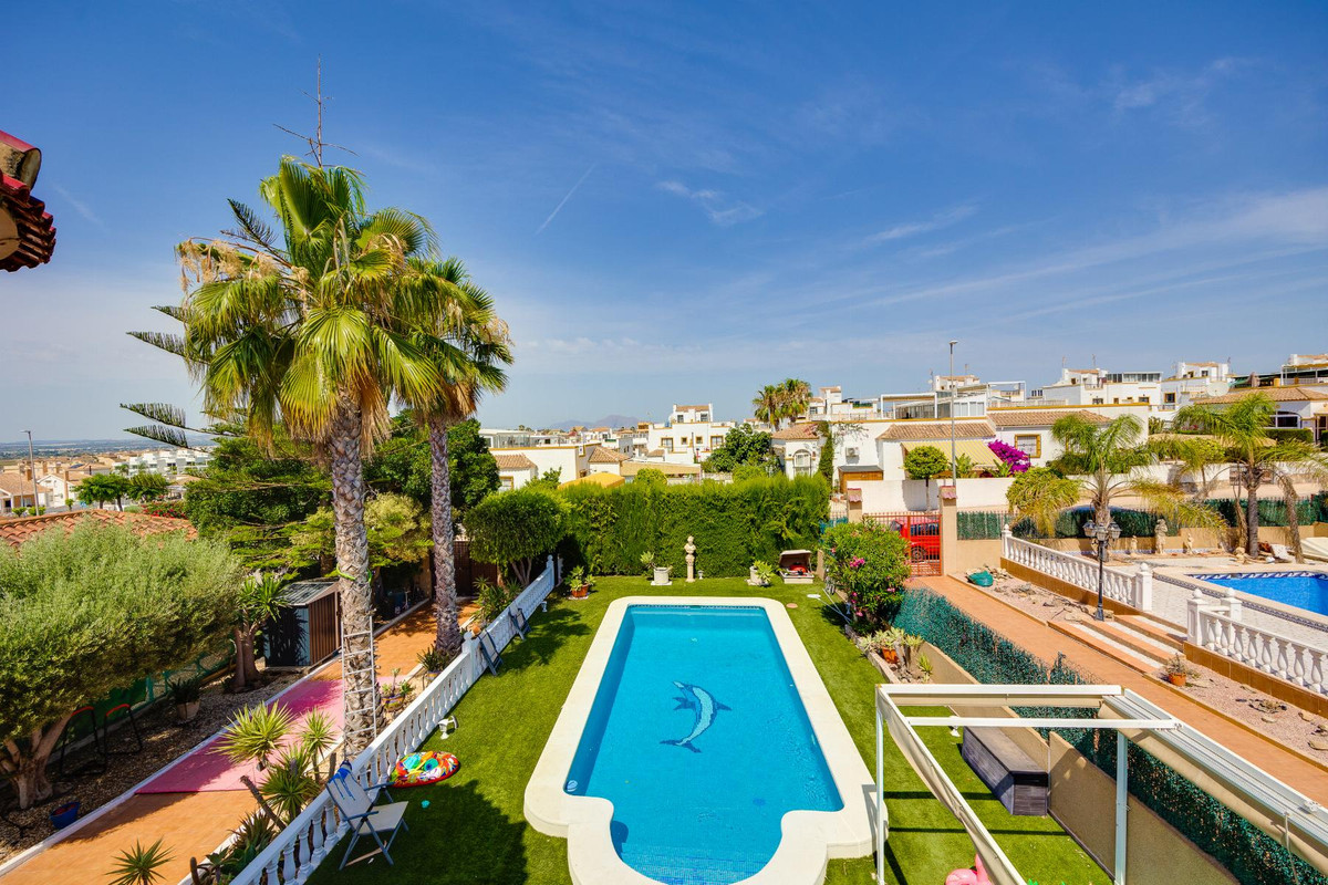 3 Bed Townhouse for sale in La Marina Costa Blanca, Alicante, Spain