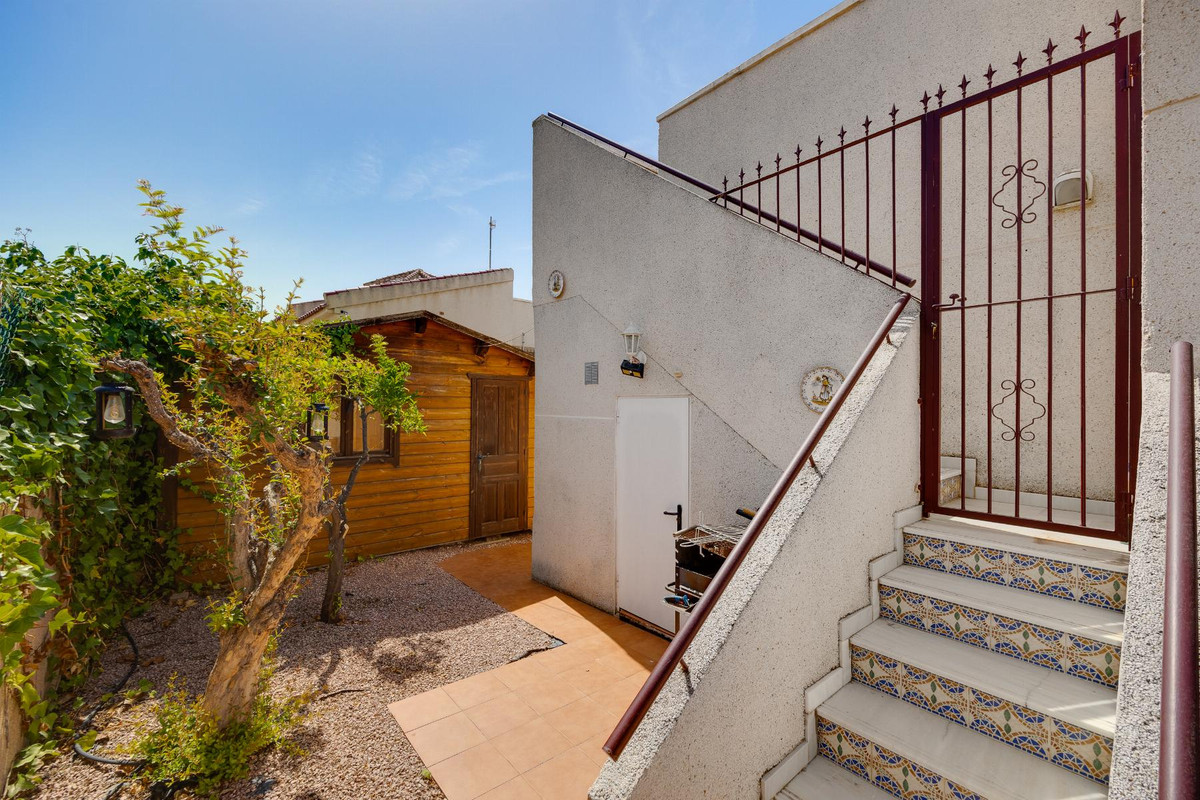 3 Bed Townhouse for sale in La Marina Costa Blanca, Alicante, Spain