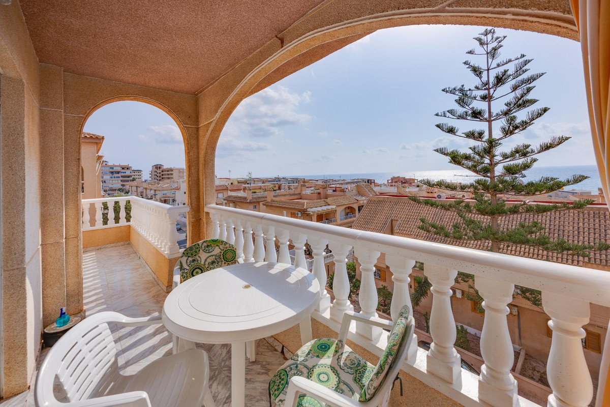 2 Bed Apartment for sale in Torrevieja Costa Blanca, Alicante, Spain