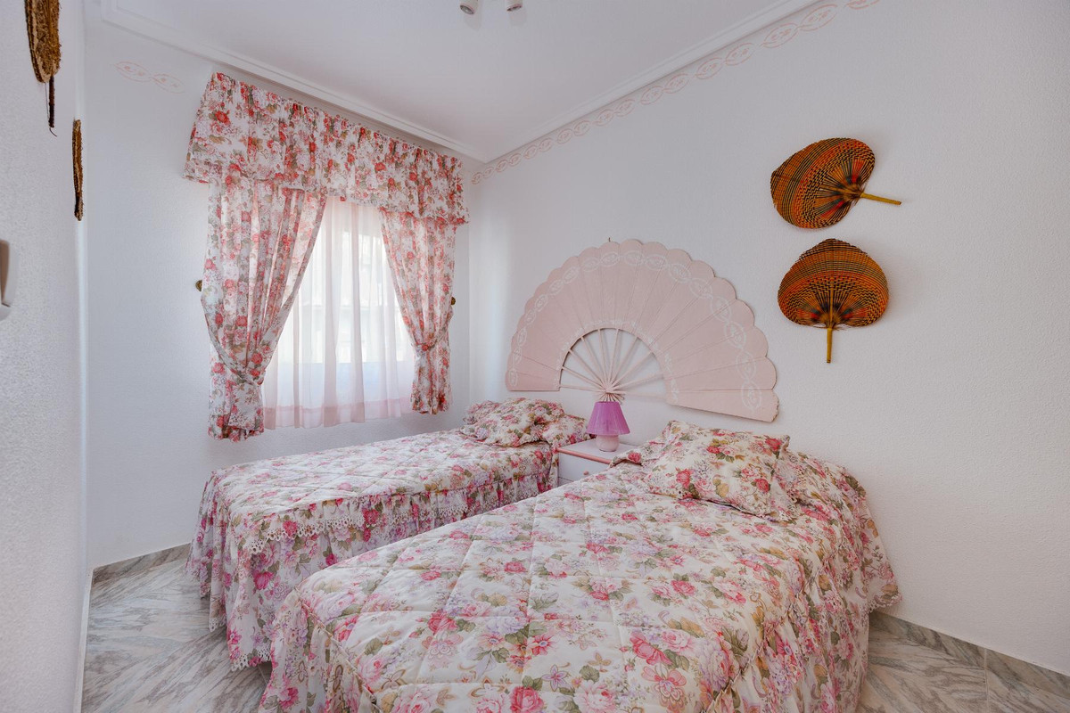 2 Bed Apartment for sale in Torrevieja Costa Blanca, Alicante, Spain