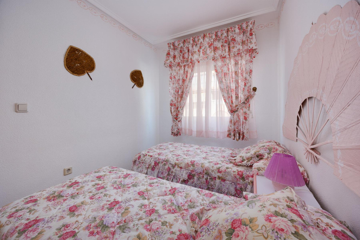 2 Bed Apartment for sale in Torrevieja Costa Blanca, Alicante, Spain