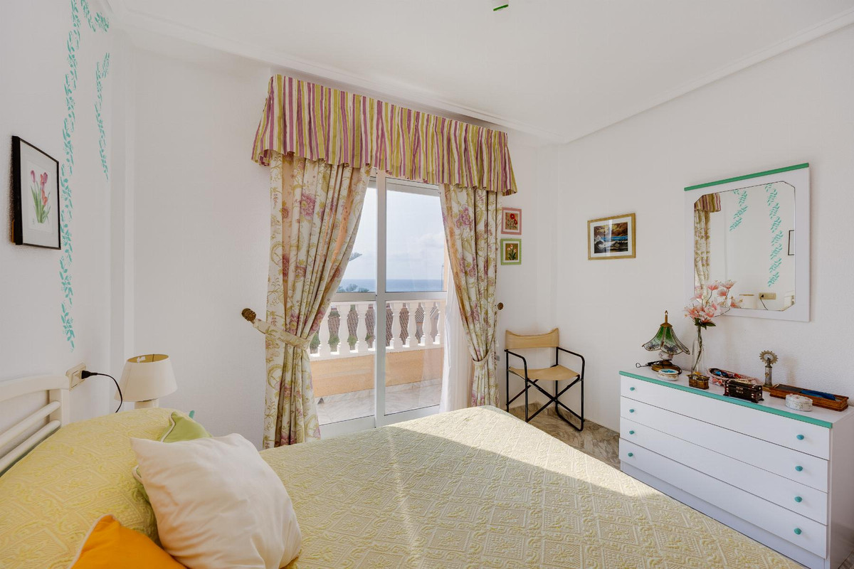 2 Bed Apartment for sale in Torrevieja Costa Blanca, Alicante, Spain