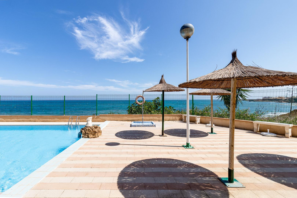 2 Bed Apartment for sale in Torrevieja Costa Blanca, Alicante, Spain