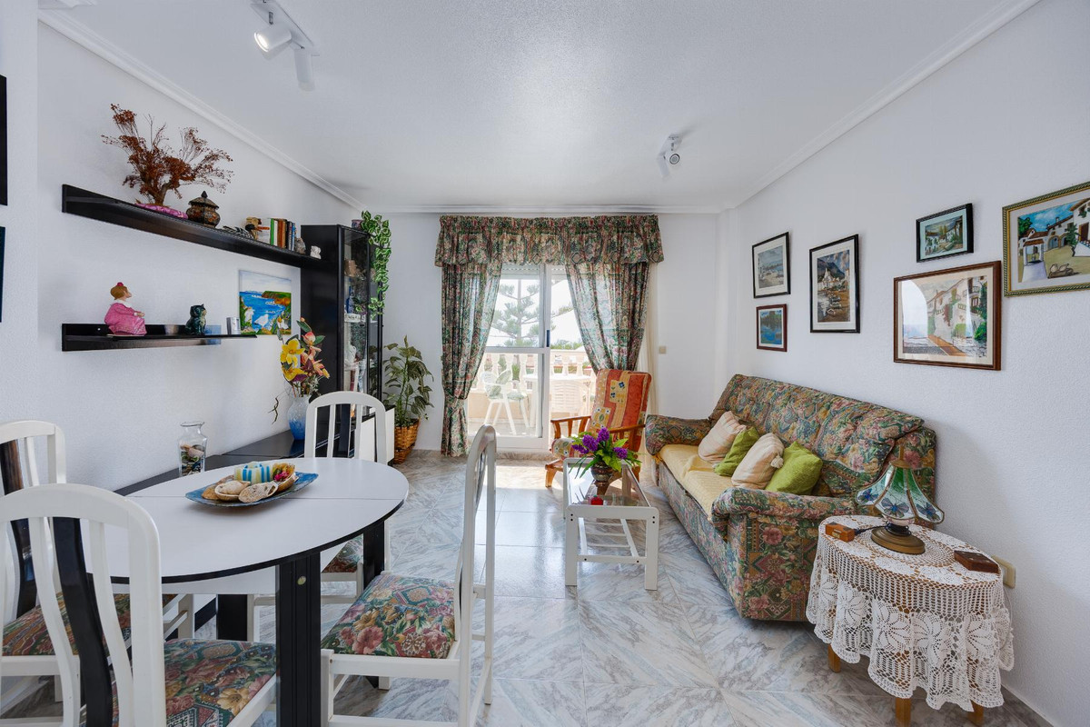 2 Bed Apartment for sale in Torrevieja Costa Blanca, Alicante, Spain